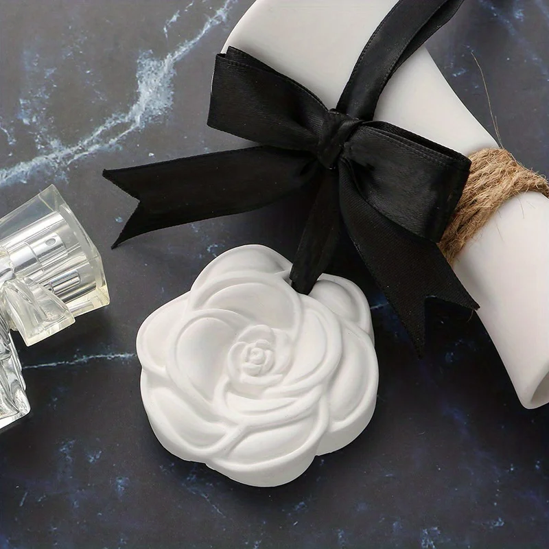 Fragrance Plaster Hanging Ornament for Car Wardrobe Room Decor Long-Lasting Scent Aromatherapy Air Freshener Disc Home Bedroom – Image 2