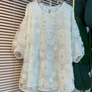Plus Size 3XL-6XL French Women Clothing Short-sleeved Crew Neck White Lace Flower Korean Version Age-reducing Versatile T-shirt